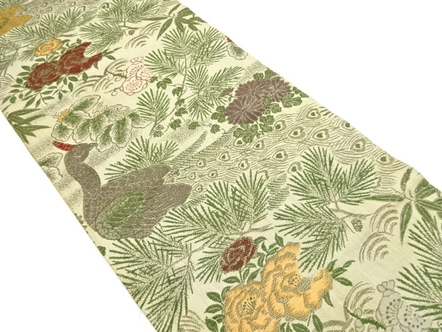 アンティーク　孔雀に松・牡丹・菊模様織り出し丸帯（材料）